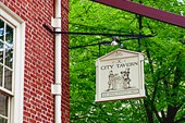 153-City Tavern